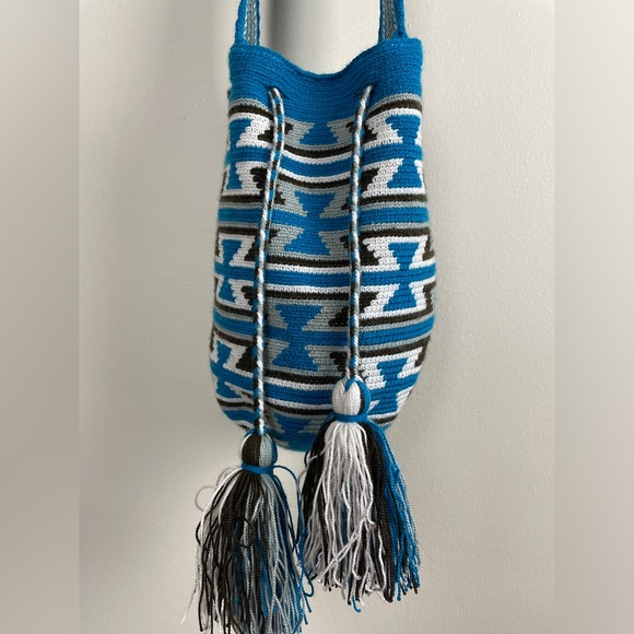Wayuu Mochila Colombian Aztec Print Blue Black Grey Tassels Crossbody Bag - Picture 1 of 7